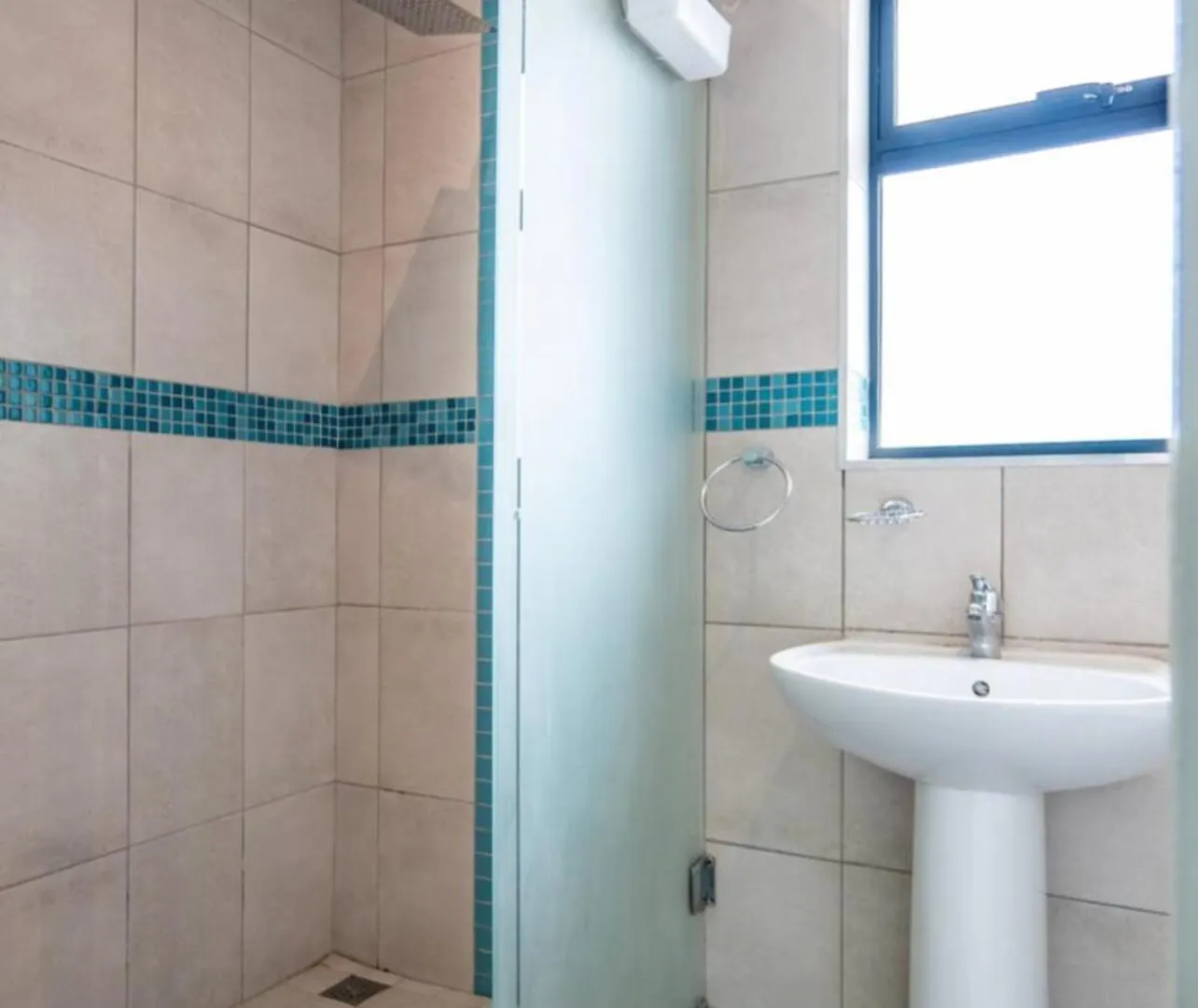 Spearhead On Lake Accommodation-3B Marina da Gama
